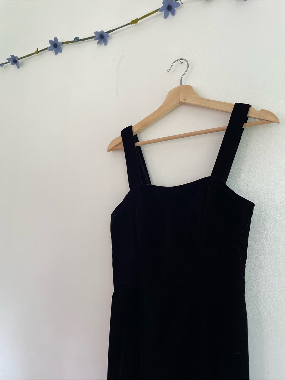 Vintage 90s Velvet Cocktail Dress - Picture 3 of 12